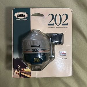 NWT Vintage Zebco 202 Spincast Reel